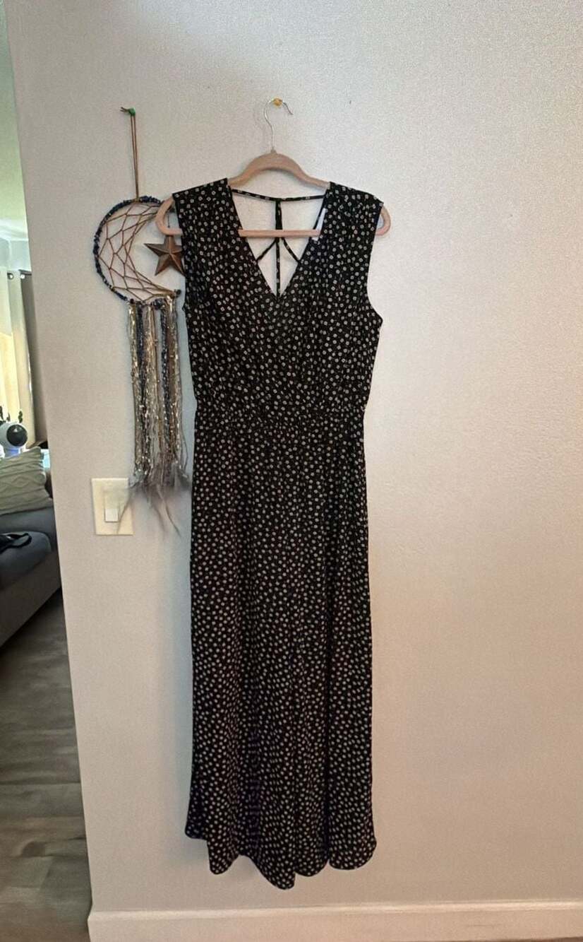 DR2 Women's Sleeveless Jumpsuit with High Neck and Back Tie Detail, Size M